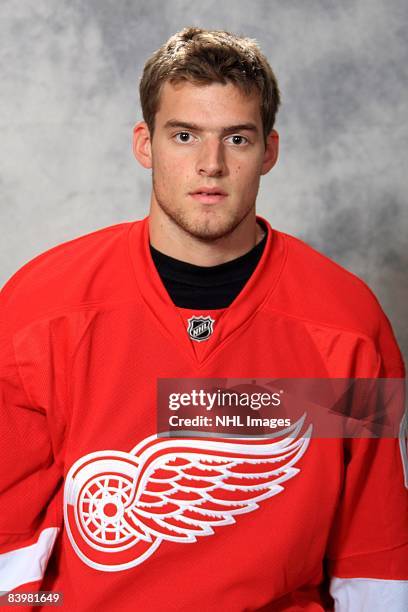 Brian Lashoff of the Detroit Red Wings poses for his official headshot for the 2008-2009 NHL season.