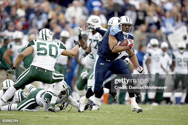 Tennessee Titans Bo Scaife in action vs New York Jets. Nashville, TN CREDIT: Damian Strohmeyer