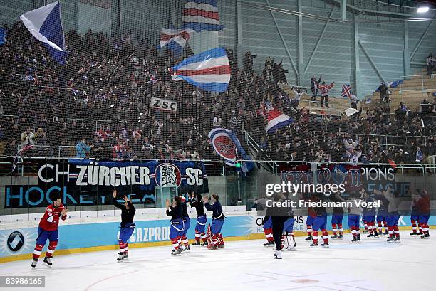 The team of Zurich celebrates after winning the IIHF Champions League semi final between ZSC Lions Zurich and Espoo Blues at the Diners Club Arena on...