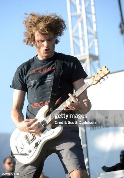 Dimitri Singer Dimitri Coats Photos and Premium High Res Pictures - Getty Images