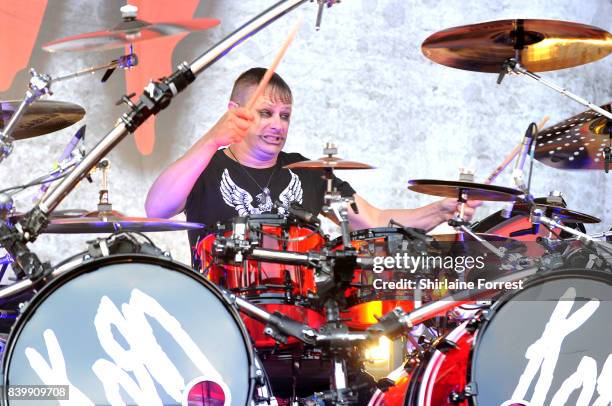 Ray Luzier of Korn performs at Leeds Festival at Bramhall Park on August 27, 2017 in Leeds, England.