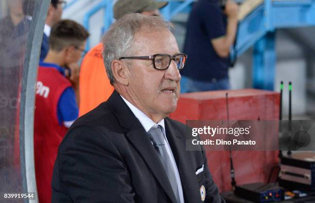 Head coach of Udinese Luigi Delneri looks on during the Serie A match between Spal and Udinese Calcio at Stadio Paolo Mazza on August 27, 2017 in...