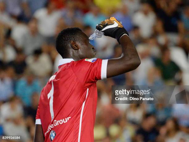 Alfred Gomis goalkeeper of Spal during the Serie A match between Spal and Udinese Calcio at Stadio Paolo Mazza on August 27, 2017 in Ferrara, Italy.