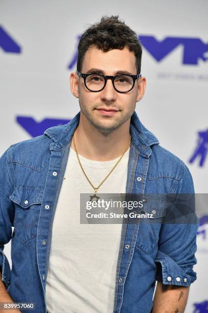 Jack Antonoff attends the 2017 MTV Video Music Awards at The Forum on August 27, 2017 in Inglewood, California.