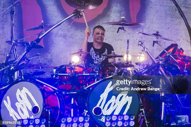 Ray Luzier of Korn performs on the main stage during day 3 at Leeds Festival at Bramhall Park on August 27, 2017 in Leeds, England.