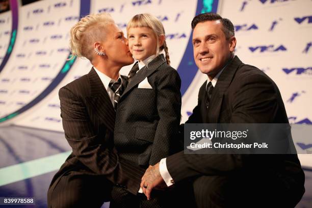 Pink, Willow Sage Hart and Carey Hart attend the 2017 MTV Video Music Awards at The Forum on August 27, 2017 in Inglewood, California.