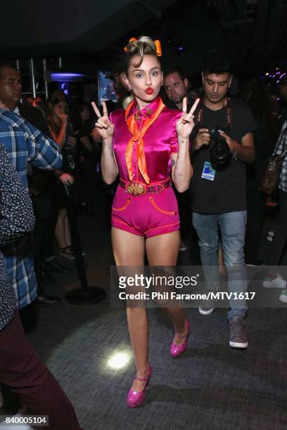 Musician Miley Cyrus attends the 2017 MTV Video Music Awards at The Forum on August 27, 2017 in Inglewood, California.
