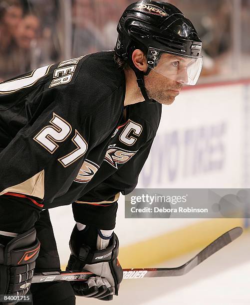 Scott Niedermayer of the Anaheim Ducks skates on the ice against the St. Louis Blues during the game on December 10, 2008 at Honda Center in Anaheim,...