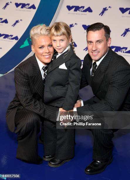 Pink, Willow Sage Hart, and Carey Hart attend the 2017 MTV Video Music Awards at The Forum on August 27, 2017 in Inglewood, California.