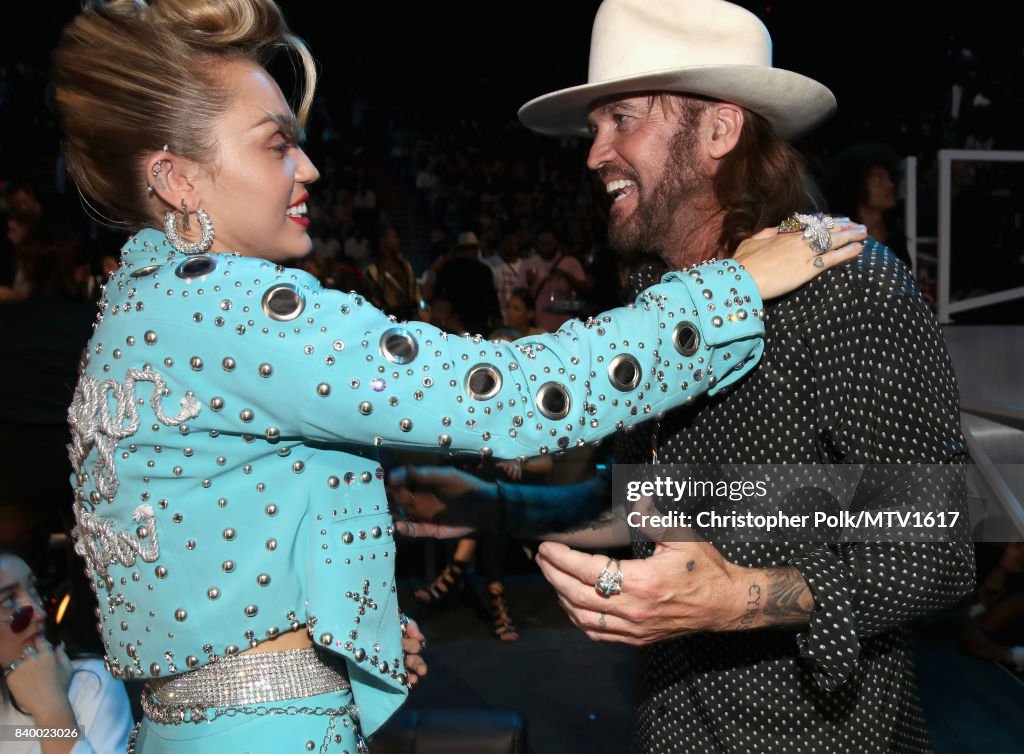 2017 MTV Video Music Awards - Roaming Show