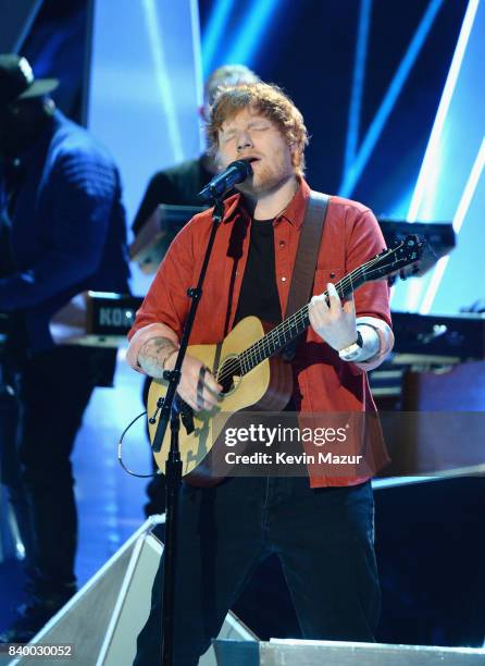 Ed Sheeran performs during the 2017 MTV Video Music Awards at The Forum on August 27, 2017 in Inglewood, California.