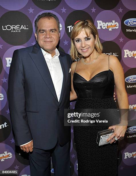 People en Espanol Managing Editor Armando Correa and Ana Maria Canseco attend People En Espanol Celebrating The "2008 Stars of the Year" Issue at...