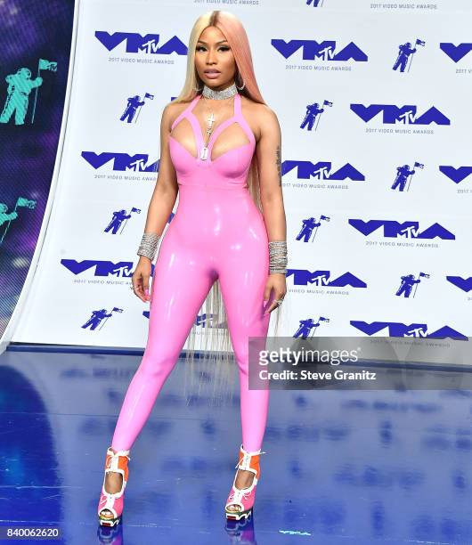 Nicki Minaj arrive at the 2017 MTV Video Music Awards at The Forum on August 27, 2017 in Inglewood, California.
