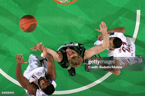 Jan-Hendrick Jagla, #14 of DKV Joventut in action during the Euroleague Basketball Game 7 match between DKV Joventut and Lottomatica Roma on December...