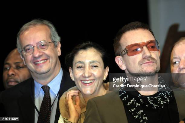 Mayor Walter Veltroni of Rome, Franco-Colombian politician and former FARC hostage Ingrid Betancourt, Laureate of the peace summit Award 2008 and...