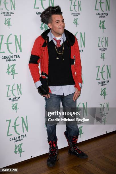 Actor Michael Benz arrives at the DWTS Tour Kick-Off Party for Lance Bass at Yamashiro Restaurant on December 10, 2008 in Los Angeles, California.