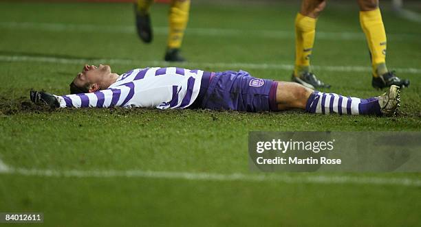 Marvin Braun of Osnabrueck looks dejected after he fails to score the 2nd goal during the 2nd Bundesliga match between VfL Osnabrueck and MSV...