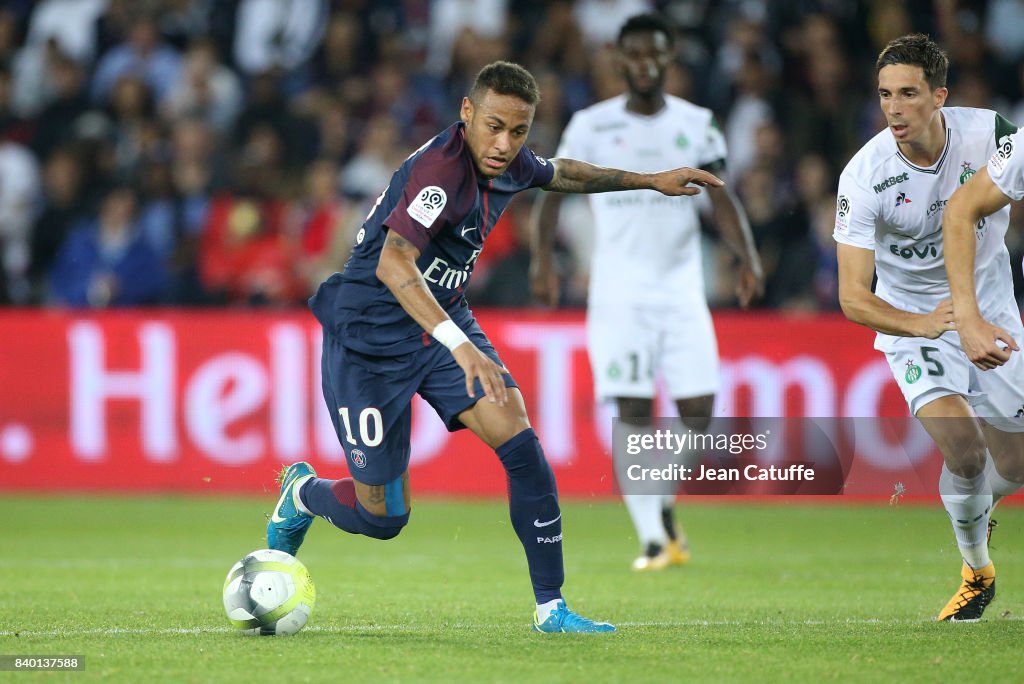 Paris Saint Germain v AS Saint-Etienne - Ligue 1