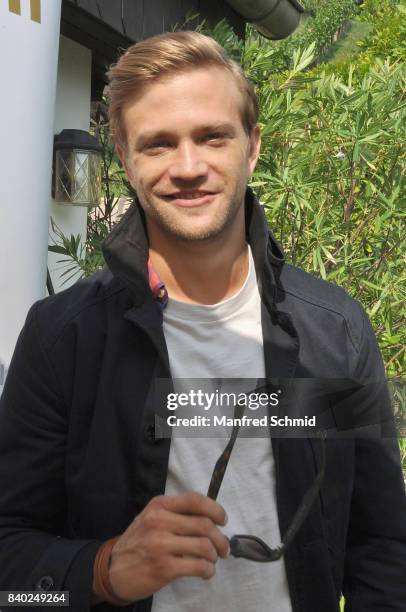 Michael Steinocher poses during a 'Soko Wien' photo call at Heuriger Trat-Wieser on August 28, 2017 in Klosterneuburg, Austria.