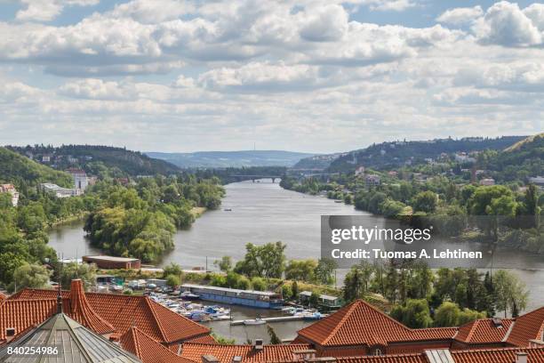 vltava river in prague, czech republic, viewed from the vysehrad fort on a sunny day. - vitava photos et images de collection