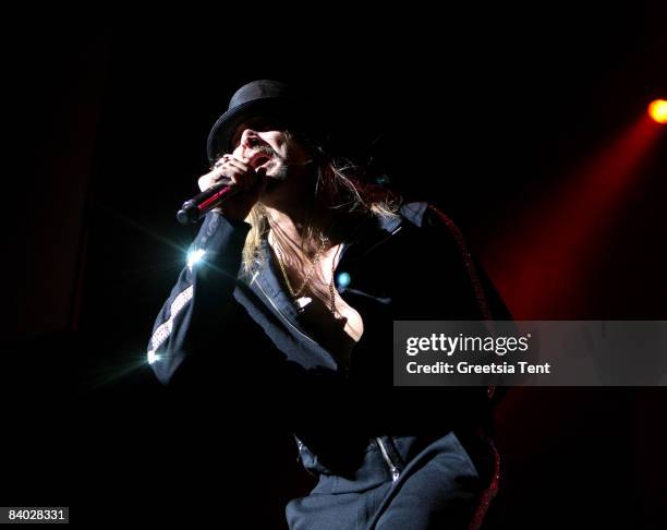 Kid Rock performs at 013 on December 13, 2008 in Tilburg, Netherlands.