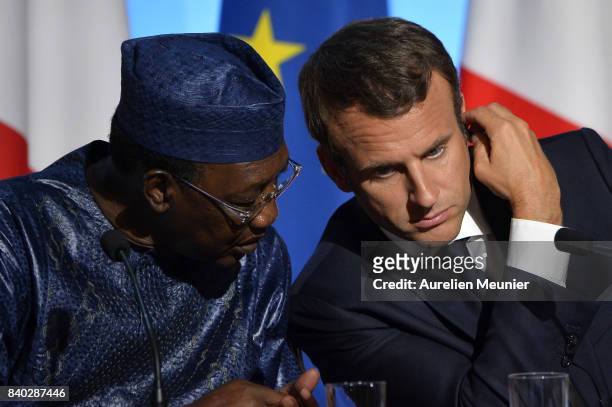 French President Emmanuel Macron and President of Tchad Idriss Deby Itno react during a press conference after the multinational meeting at Elysee...