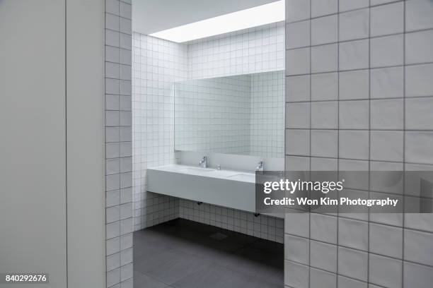 bathroom - public restroom stock-fotos und bilder