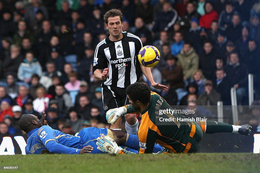 Portsmouth v Newcastle United - Premier League