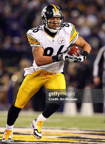 Hines Ward of the Pittsburgh Steelers runs the ball against the Baltimore Ravens on December 14, 2008 at M&T Bank Stadium in Baltimore, Maryland. The...