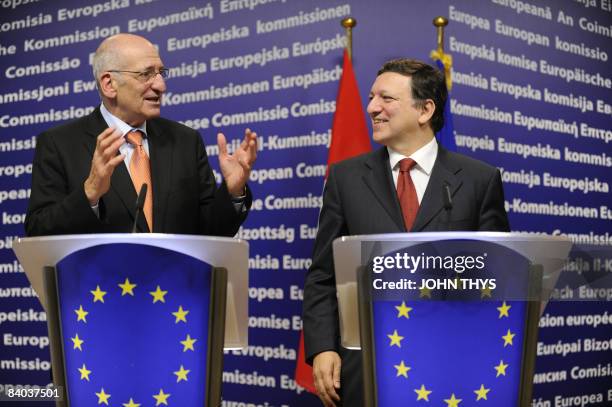 European Commission President Portuguese Jose Manuel Barroso and Swiss President Pascal Couchepin give a joint press after their bilateral meeting at...