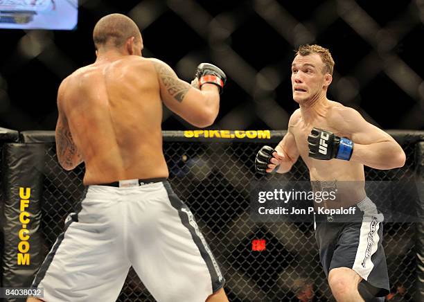 Shane Roop Shane Nelson (Fighter) Photos and Premium High Res Pictures - Getty Images