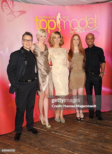 Rolf Scheider, Jenny Hof, topmodel Heidi Klum, Barbara Meier and Peyman Amin attend the 'Giovane Elber's Do Brazil' Show on December 15, 2008 in...