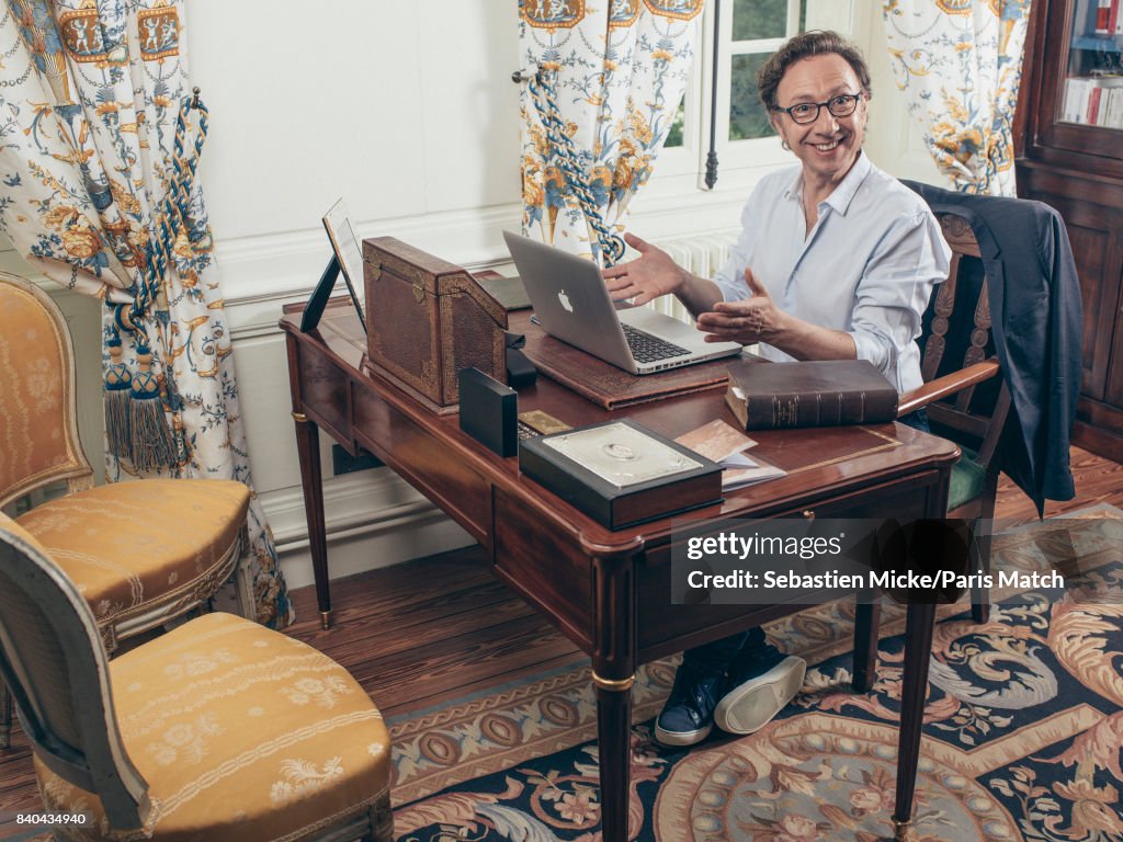 Stephane Bern, Paris Match 3562, Issue 3562, August 30, 2017