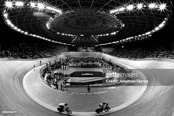 Cyclists compete in the track cycling event held at the Laoshan Velodrome during Day 9 of the 2008 Beijing Summer Olympic Games on August 17, 2008 in...