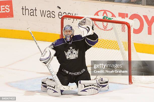 Jason LaBarbera of the Los Angeles Kings stops a shot on goal against the San Jose Sharks during the game on December 15, 2008 at Staples Center in...