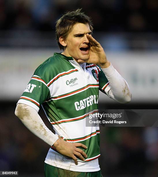 Toby Flood of Leicester shouts instructions during the Heineken Cup match between Perpignan and Leicester Tigers at Stade Aime Giral on December 14,...