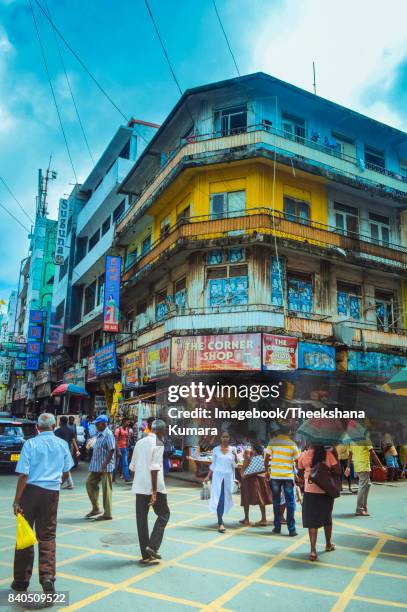 busy 2nd cross street of pettah, colombo. - colombo pettah stock pictures, royalty-free photos & images