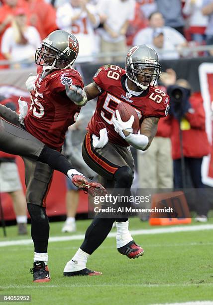 June Derrick Raymond Brooks Photos and Premium High Res Pictures - Getty Images