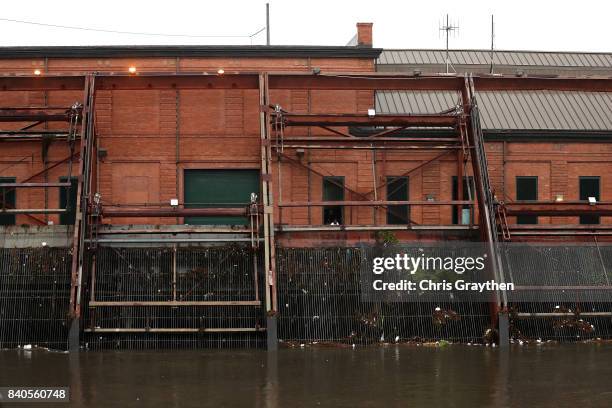 View of the pumping station on the 17th street canal is seen as New Orleans prepares for flooding from Hurricane Harvey on August 29, 2017 in New...