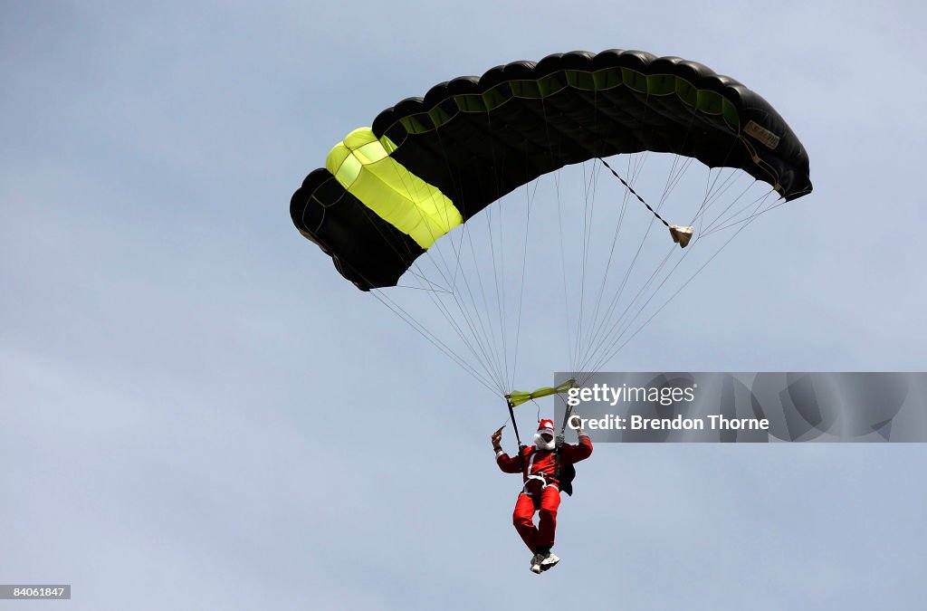 Skydiving Santas Launch New Experiences Website