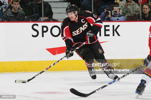 Daniel Alfredsson of the Ottawa Senators skates against the Florida Panthers at Scotiabank Place on December 8, 2008 in Ottawa, Ontario, Canada.