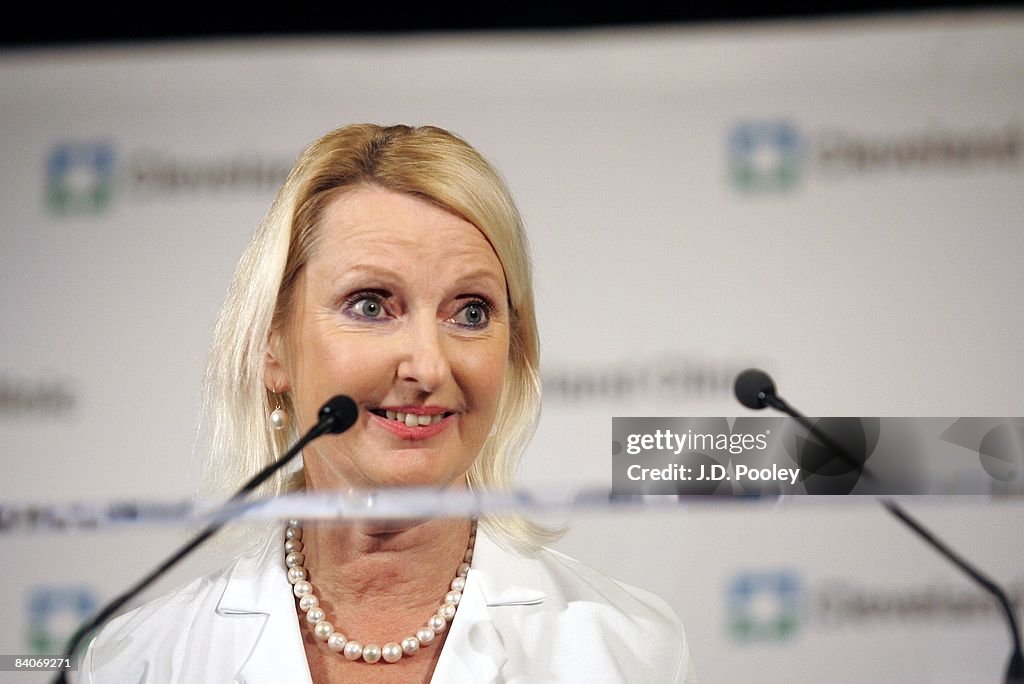 Team Of Surgeons From Cleveland Clinic Discuss Near-Total Face Transplant