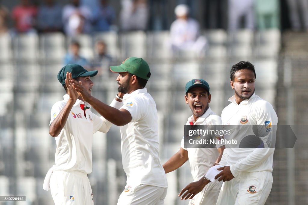 Bangladesh Vs Australia 1st test, day three