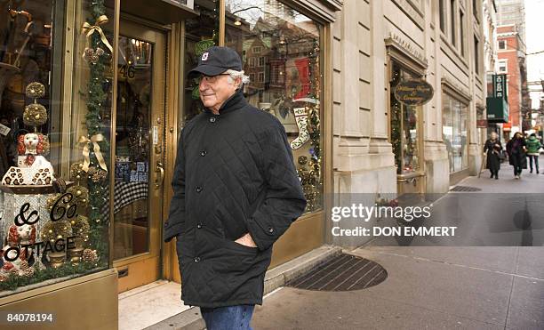 Bernard L Madoff walks down Lexington Ave to his apartment December 17, 2008 in New York City. US Wall Street baron Bernard Madoff was set tough new...