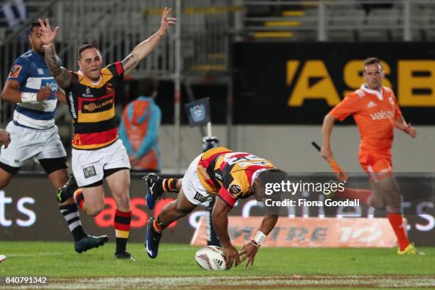 Sevu Reece scores a try supported by Zac Guildford of Waikato during the round three Mitre 10 Cup match between Auckland and Waikato at Eden Park on...