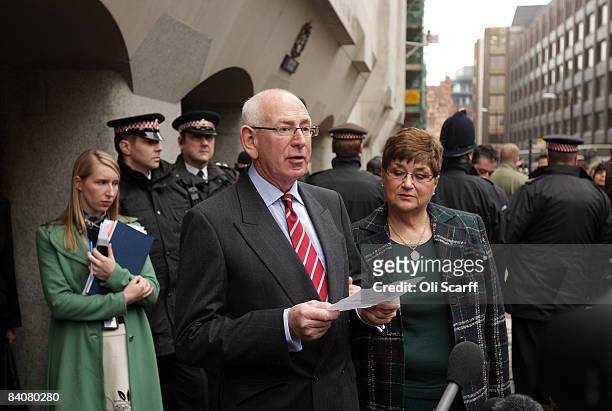 Rachel Nickell's parents Andrew and Monica Nickell speak to the media outside the Old Bailey court on December 18, 2008 in London, England. Broadmoor...