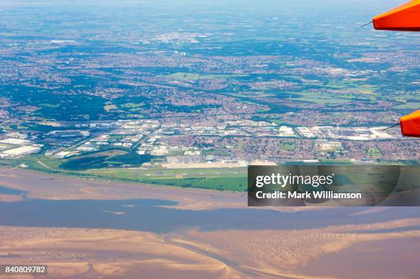 liverpool airport from the air - river mersey stock pictures, royalty-free photos & images