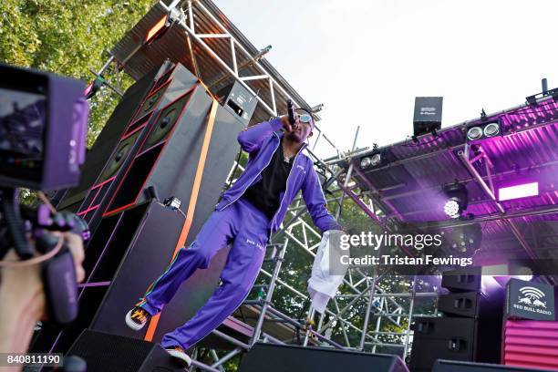 Wizkid performs at the Red Bull Music Academy Soundsystem at Notting Hill Carnival 2017 on August 27, 2017 in London, England.