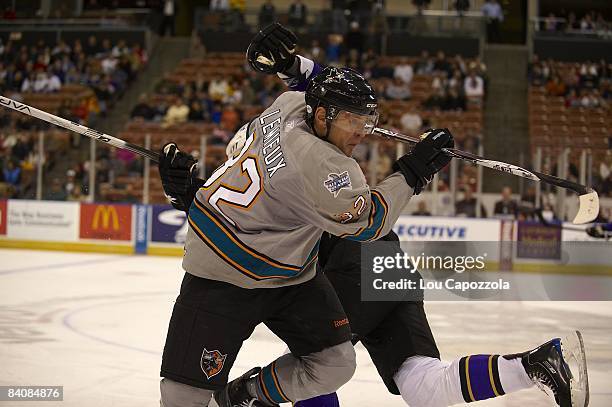 Worcester Sharks Claude Lemieux in action vs Manchester Monarchs. Manchester, NH 12/5/2008 CREDIT: Lou Capozzola