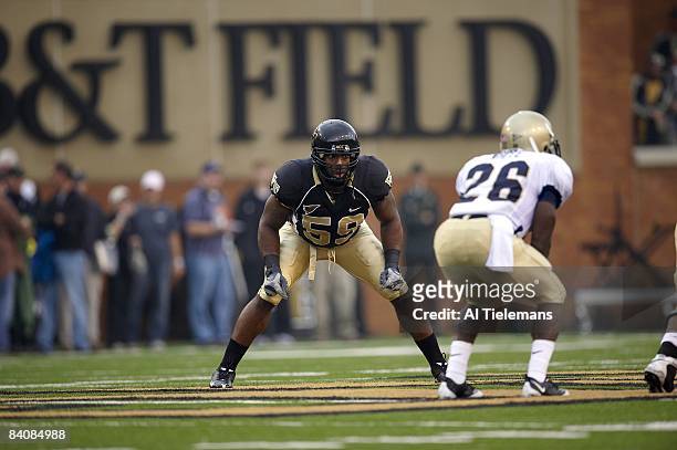 Wake Forest Aaron Curry in action vs Navy. Winston-Salem, NC 9/27/2008 CREDIT: Al Tielemans